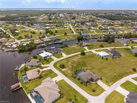 2210 NW 37th Pl, Cape Coral, FL 33993