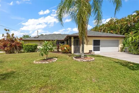 824 SW 13th Ave, Cape Coral, FL 33991