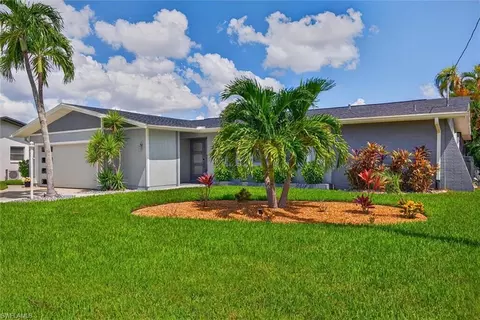 1633 Edith Esplanade, Cape Coral, FL 33904