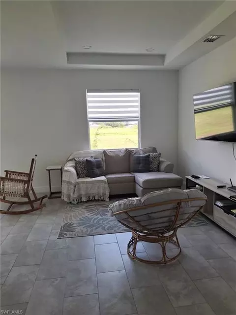 9019 E Broad Ct, Labelle, FL 33935 photo 8