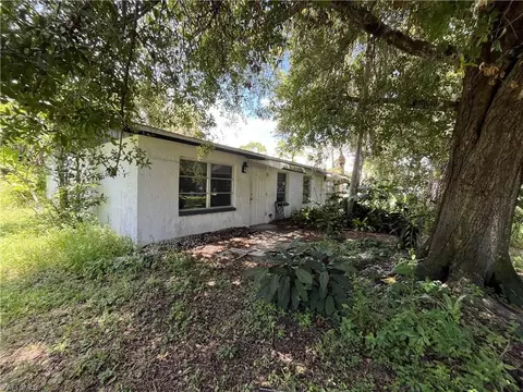 1265 Monica Ln, North Fort Myers, FL 33903