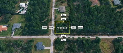 1407 W 9th St, Lehigh Acres, FL 33972
