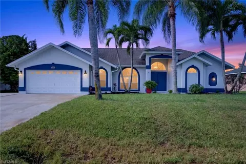 9132 Bryant Rd, Fort Myers, FL 33967