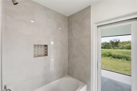 Bath - 645 Whitmore Loop, Lehigh Acres, FL 33972 photo 4 of 4