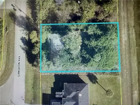 6034 Langdon Ave, Fort Myers, FL 33905