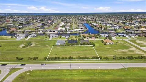 128 Burnt Store Rd, Cape Coral, FL 33993