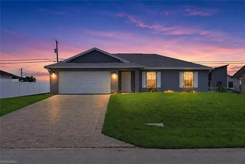 132 NE 16th Ter, Cape Coral, FL 33909