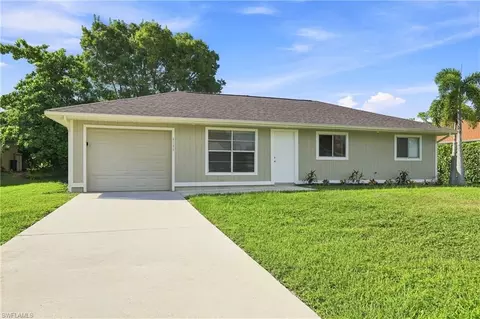 8165 Pelican Rd, Fort Myers, FL 33967
