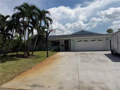 2348 Gorham Ave, Fort Myers, FL 33907