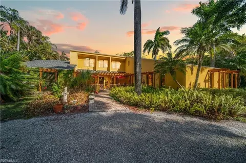 184 W Mariana Ave, North Fort Myers, FL 33903