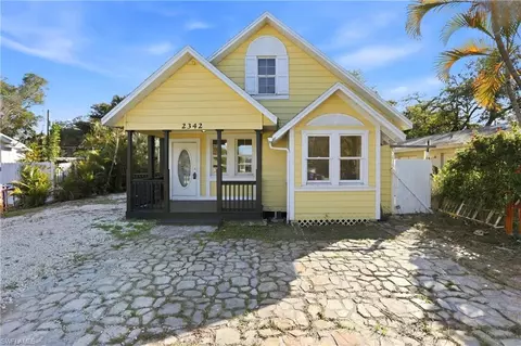 2342 Stella St, Fort Myers, FL 33901