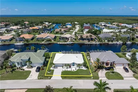 1723 Suzi St, Punta Gorda, FL 33950