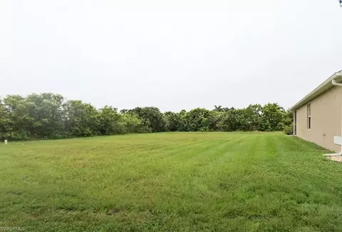 2718 SW 38th Ter, Cape Coral, FL 33914