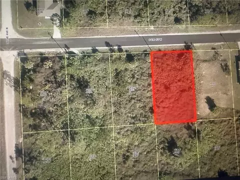 3113 64th St W, Lehigh Acres, FL 33971