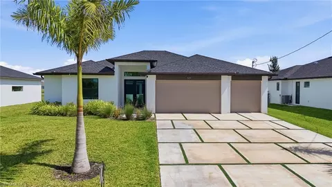 329 NE 15th Ter, Cape Coral, FL 33909