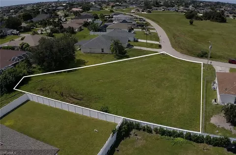 2832 NW 1st St, Cape Coral, FL 33993