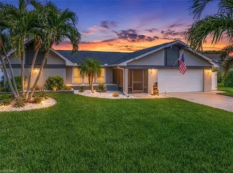 1017 SE 36th Ter, Cape Coral, FL 33904