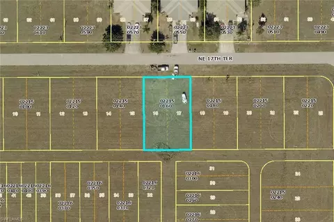 2032 NE 17th Ter, Cape Coral, FL 33909
