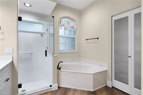 Bath - 8070 Tauren Ct S, Naples, FL 34119 photo 5 of 5
