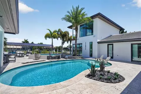 1021 Wittman Dr, Fort Myers, FL 33919