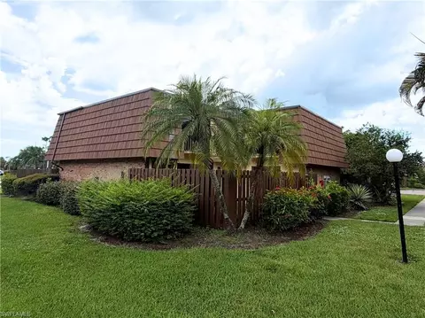1635 Park Meadows Dr #3, Fort Myers, FL 33907