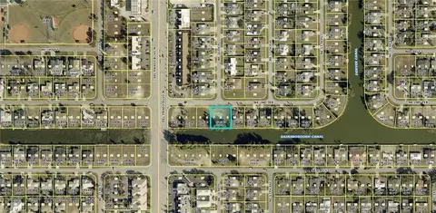 1616 NE 2nd Ter, Cape Coral, FL 33909