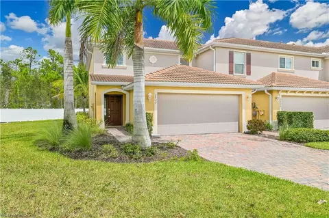 3733 Crofton Ct, Fort Myers, FL 33916
