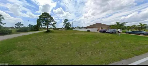 1916 Chiquita Blvd N, Cape Coral, FL 33993