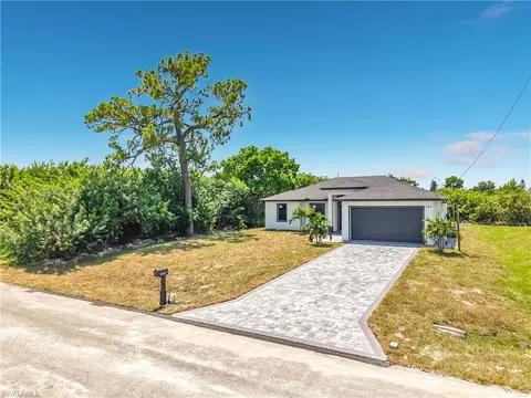 Exterior - 103 Ruby Ave N, Lehigh Acres, FL 33971 photo 2 of 5