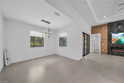 Living - 2012 Robert Ave, Alva, FL 33920 photo 3 of 3
