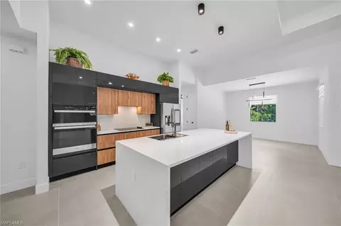Kitchen - 2012 Robert Ave, Alva, FL 33920 photo 1 of 3
