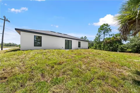 Exterior - 4507 E 10th St, Lehigh Acres, FL 33972 photo 1 of 3