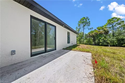 Exterior - 4507 E 10th St, Lehigh Acres, FL 33972 photo 2 of 3