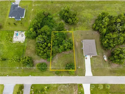 4162 NW 40th Ave, Cape Coral, FL 33993