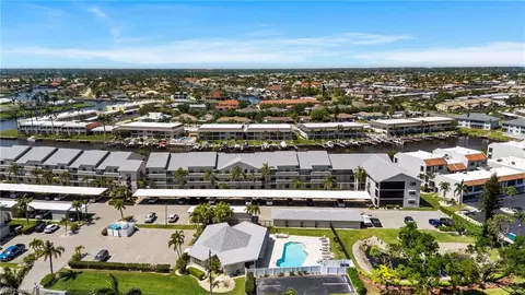 4230 SE 20th Pl #302, Cape Coral, FL 33904
