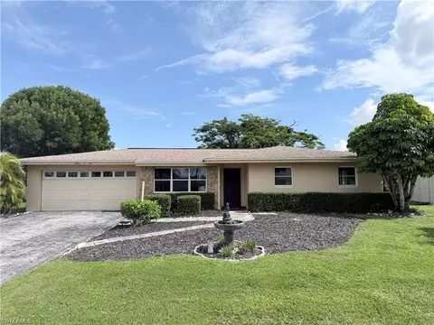 1609 S Hermitage Rd, Fort Myers, FL 33919
