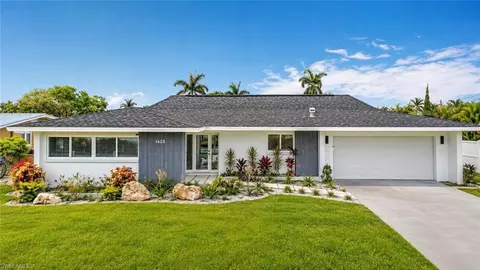 1428 Vendome Ct, Cape Coral, FL 33904