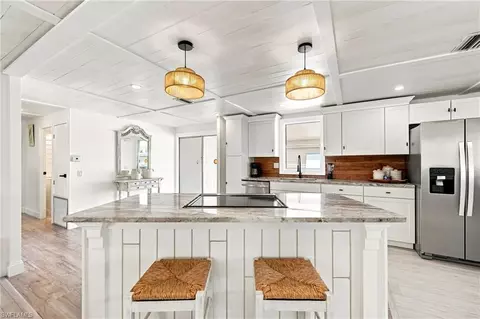 573 Hogan Dr, North Fort Myers, FL 33903