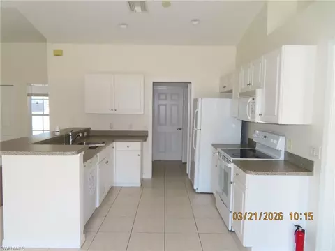 Kitchen - 4553 Springview, Labelle, FL 33935 photo 1 of 1