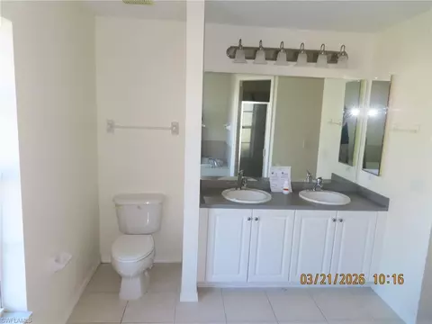 Bath - 4553 Springview, Labelle, FL 33935 photo 1 of 2