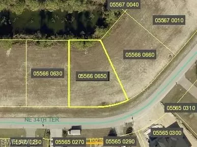 1108 NE 34th Ter, Cape Coral, FL 33909