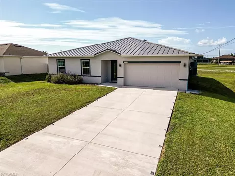 3320 NW 4th Ter, Cape Coral, FL 33993