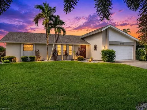 1538 SW 49th St, Cape Coral, FL 33914