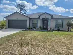 818 Albert Ave, Lehigh Acres, FL 33971