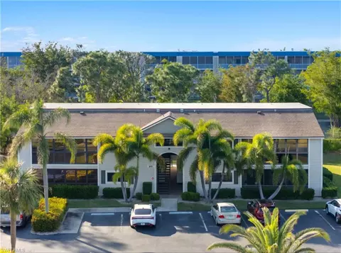 8171 S Woods Cir #8, Fort Myers, FL 33919