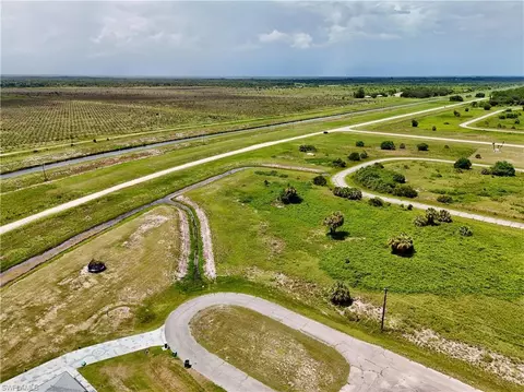 216 Lynbrook Loop, Labelle, FL 33935 photo 10