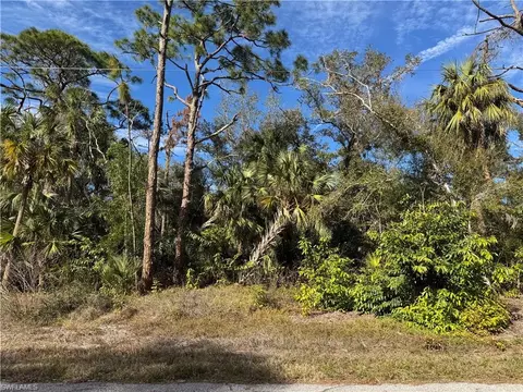18106 Luscar Ave, Port Charlotte, FL 33954