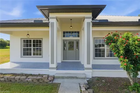 Exterior - 4529 Springview Cir, Labelle, FL 33935 photo 2 of 7