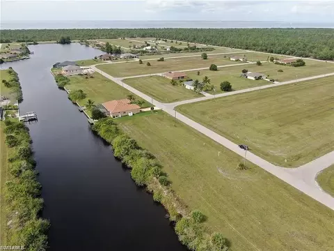 4102 NW 39th Ln, Cape Coral, FL 33993