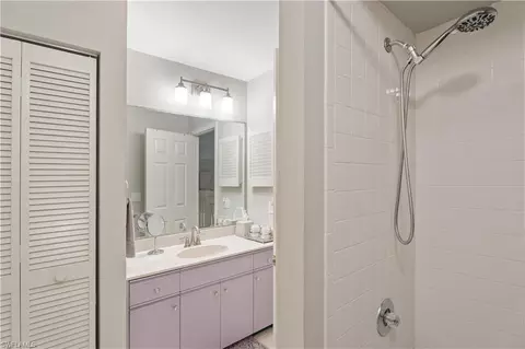 Bath - 20012 Wolfel Trl, Estero, FL 33928 photo 5 of 6